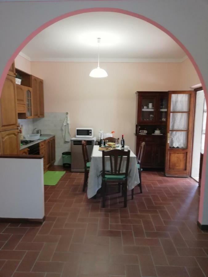 Il Ginepro Villa กอร์โตนา ภายนอก รูปภาพ